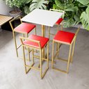 Ver imagem 1 de Jogo Mesa Alta Bistrô Quadrada Branca 4 Banquetas Estofado Vermelho Confort Dourado Don Castro