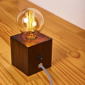 Luminária cubo de madeira imbuia