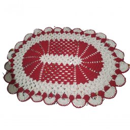 Tapete Crochê Oval Sala Quarto Branco Vermelho Cozinha 75x55 - 1