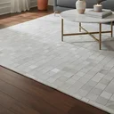 Ver imagem 1 de Tapete de Couro Natural Branco 3,00 X 2,00 M com Beiral.