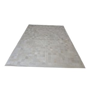 Tapete de Couro Natural Branco 3,00 X 2,00 M com Beiral.