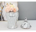 Ver imagem 2 de Vaso Decorativo Porcelana Chinesa Branco Prateado 50x24