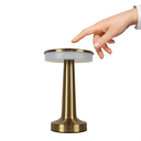 Ver imagem 3 de Luminária Abajur Mesa Led Pharos Dimerizável S/ Fio Recarregável Ouro Taschibra