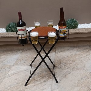 Mesa petisqueira dobrável de ferro e madeira super resistente e compacta com espaço para 4 copos 2 g