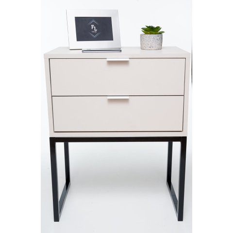 Kit 2 Mesas de Cabeceira Industrial Off White Eco 50cm com 2 Gavetas Base Preta- Enviamos Montado