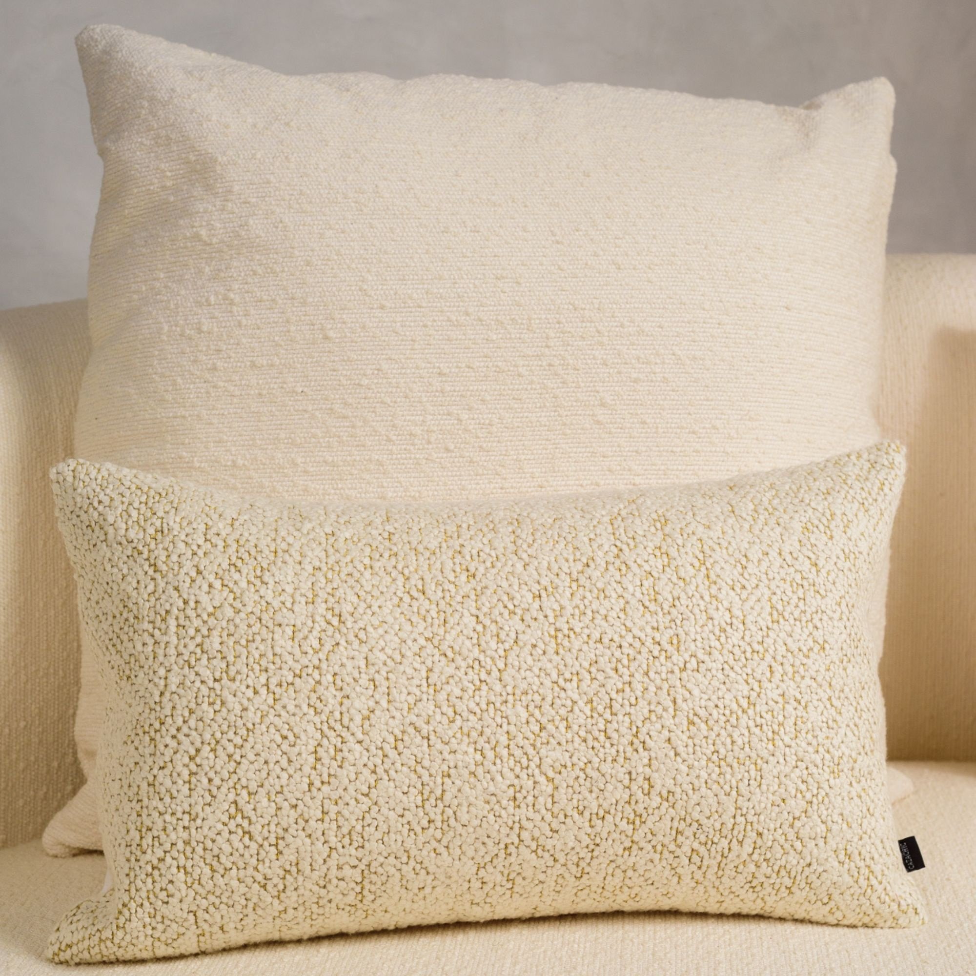 Almofada Boucle Offwhite Retangular Tipo:completa - 2