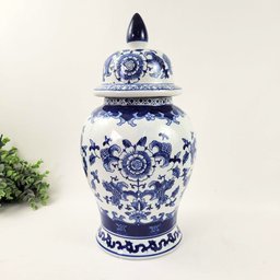 Pote Potiche Azul e Branco 46x24cm Porcelana Decoração G - 2