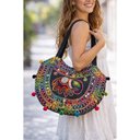 Ver imagem 2 de Bolsa Indiana Bordada a Linha