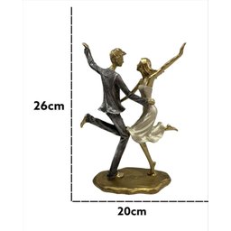 Estatueta Família Casal Namorados Dançando De Resina Mabruk - 4