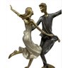 Estatueta Família Casal Namorados Dançando De Resina Mabruk - 3