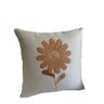 Almofada Linho Bordada Margarida 45x45 com Enchimento - 1