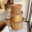 Ver imagem 2 de Cesto De Palha Natural Seagrass Carajas Com Tampa Médio