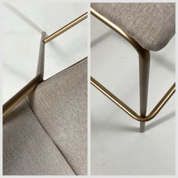 Banqueta Alta Moderna Estilo Industrial na Cor Preta com Tecido Linho Bege - 9