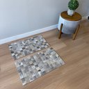 Ver imagem 2 de Kit Passadeira 70x40cm em Couro Tons Cinza Claro Quadriculado Placas 5cm