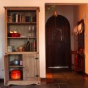 Ver imagem 7 de Estante de Madeira Maciça com 5 Nichos e 2 Portas Marrom Antique