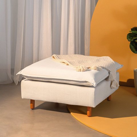 Puff Modular com Pé Madeira Sôma CabeCasa MadeiraOriginals Bege Natural