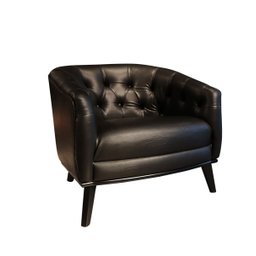 Poltrona Classic Wood | Capitone Preto - Goods Br - 1