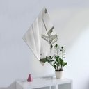 Ver imagem 2 de Espelho Decorativo Losango Lapidado 75x56 cm