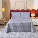 Ver imagem 2 de Kit Cobre Leito Rubine Casal Bordado Micropercal 400 Fios Colcha Liso 3 Peças Cinza