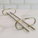 Ver imagem 5 de Kit 2 Suportes Porta Taças Dourado Reto 25cm Organizador Suspenso Ms Aramados