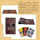 Ver imagem 3 de Bandeja Esteira Flexível com Porta Copos e Suporte de Controles para Braço de Sofá Cor Caramelo