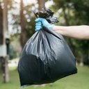 Ver imagem 7 de Kit 3 Pacotes Sacos de Lixo Preto Reciclado Resistente Reforçado 50 Litros 63cm x 80cm Pacote com 20