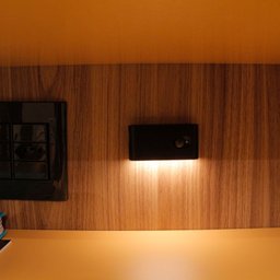Balizador Noturno C/ Sensor de Movimento Led 2w Recarregável Preto - 6