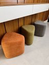 Ver imagem 7 de Kit 3 Puff Trevi Triangulo Decorativo Tecido Boucle Moderno para Sala Escritorio