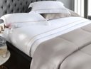 Ver imagem 2 de Jogo de Cama Dubai 300 Fios Branco / Rose - Queen