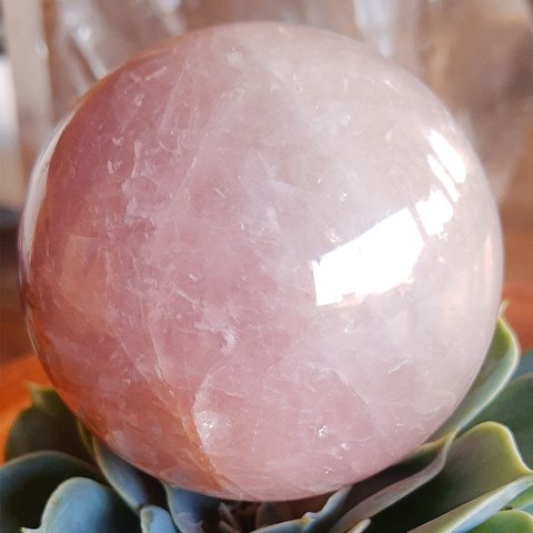BOLA - QUARTZO ROSA CRISTAL QUARTZO ROSA