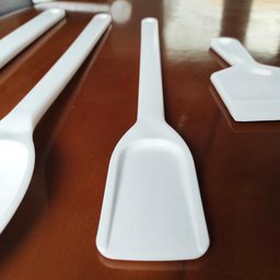2 Espátulas Plásticas 49,5cm Retas Industriais Estreitas Brancas para Restaurantes - 2
