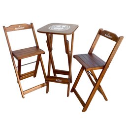 Conjunto Mesa Bistrô com 2 Banquetas Dobráveis de Madeira Hei - Imbuia - 1