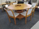 Ver imagem 3 de Sala de Jantar Laminada Redonda 6 Cadeiras 1,35m - Phoenix - Requinte Salas