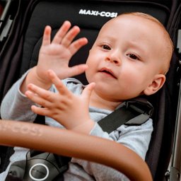 Carrinho Para Bebê Até 15kg Reclinável Super Leve Fechamento Automático Preto e Cobre Eva Maxi- - 10