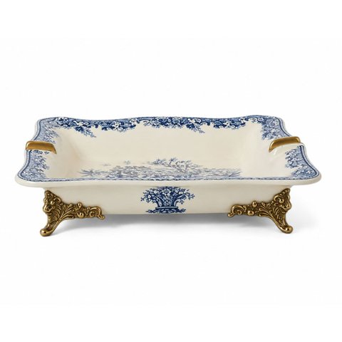 Centro de Mesa Cinzeiro em Porcelana Branco com Azul Alturaa:3,5 L:23 P:16