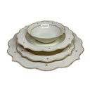 Ver imagem 1 de Aparelho de Jantar Branco com Dourado em Porcelana 24 Peças