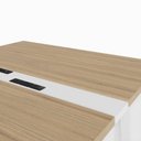 Ver imagem 5 de Mesa Escrivaninha Dupla 30mm Pés Metal com Régua para Tomadas F5 Office Cor:Macadâmia com Branco