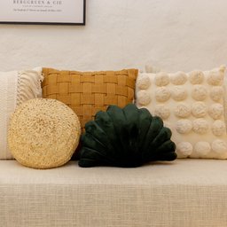 Almofada Pompons Handmade - 5