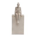 Ver imagem 1 de Escultura Decorativa Pessoa Mulher Sentada na Pedra Mart:cinza