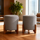 Ver imagem 1 de Kit 2 Puff Banqueta 3 Pés Madeira Resistente Luxo Tecido Moderno Linho Cinza