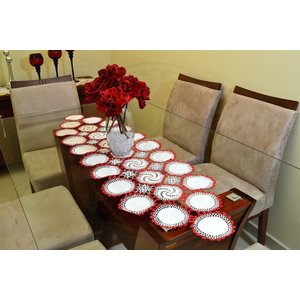 Caminho de Crochê Linha Cléa 1,55m - Branco e Vermelho Arte & Tear