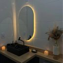 Ver imagem 2 de Espelho Brillare Orgânico Oval Grande com Led 80x50cm Lapidado À Pilha ou Fonte Branco Quente