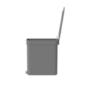 Ver imagem 2 de Lixeira Com Pedal E Tampa Esconde Sacola 6 Litros - Cinza