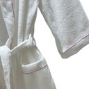 Ver imagem 1 de Roupao Felpudo Branco com Vivo Rosa Tam G