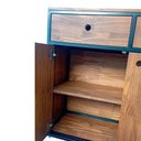 Ver imagem 6 de Buffet Aparador para Sala - Modelo Industrial com Ferro Cor Preta e Madeira Maciça Cor Castanheira