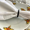 Ver imagem 3 de Kit 24 Argolas Preta Porta Guardanapo, Ideal para Casamento, Mesa Posta e Festas Elegantes