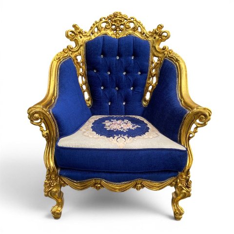 Poltrona Clássica Azul com Dourado Ideal para Hall Sala Escritório a:104 L:84 P:75