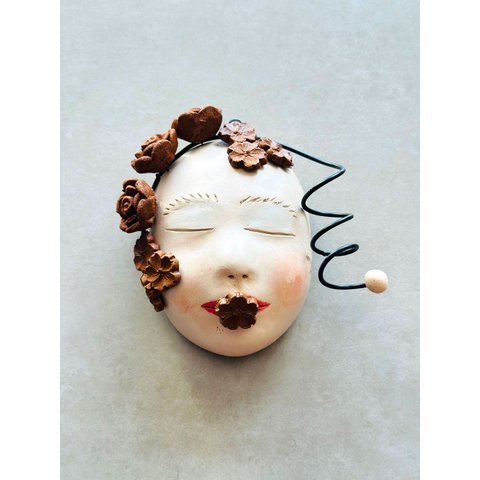 Máscara de Mulher Nene Cavalcanti. Artesanal Parede Pendurar