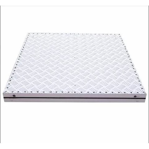 Tampa Para Casa De Maquinas - Sobrepor Com Ventilação