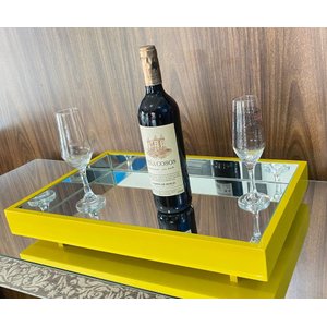 Bandeja Espelhada Decorativa Laqueada Flutuante Taças Sala Laqueada Amarela